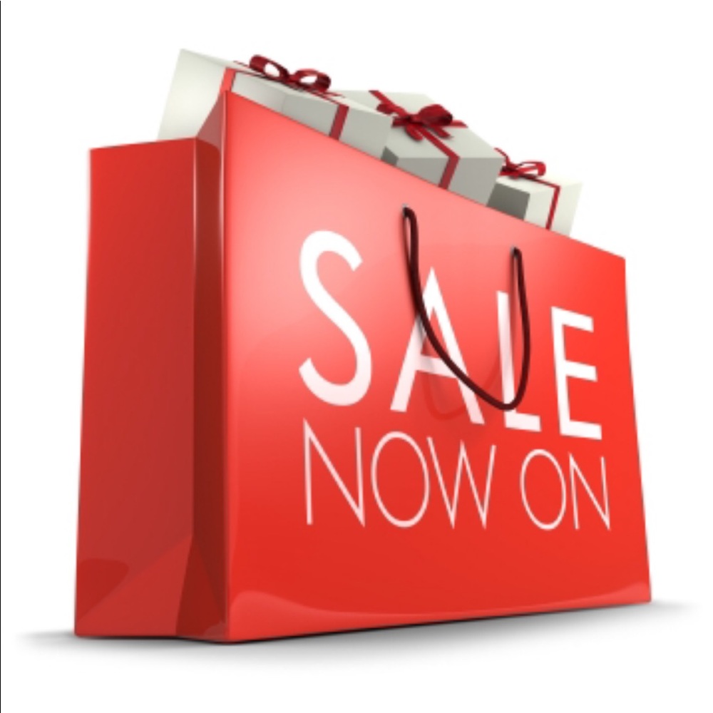 Many Items on Sale!!Accepting reasonable offers!🧡